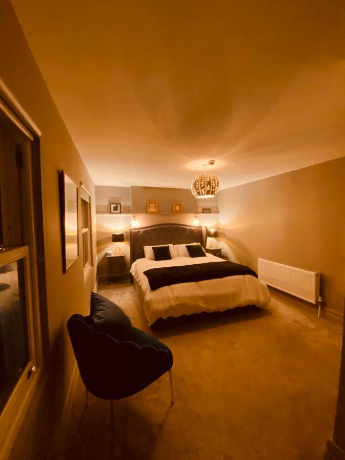 3 Bedroom Luxury Apartment Main Street Cashel  Extérieur photo