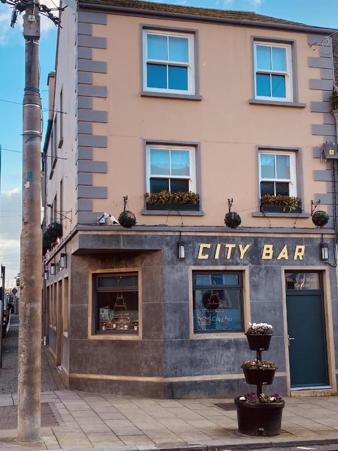 3 Bedroom Luxury Apartment Main Street Cashel  Extérieur photo