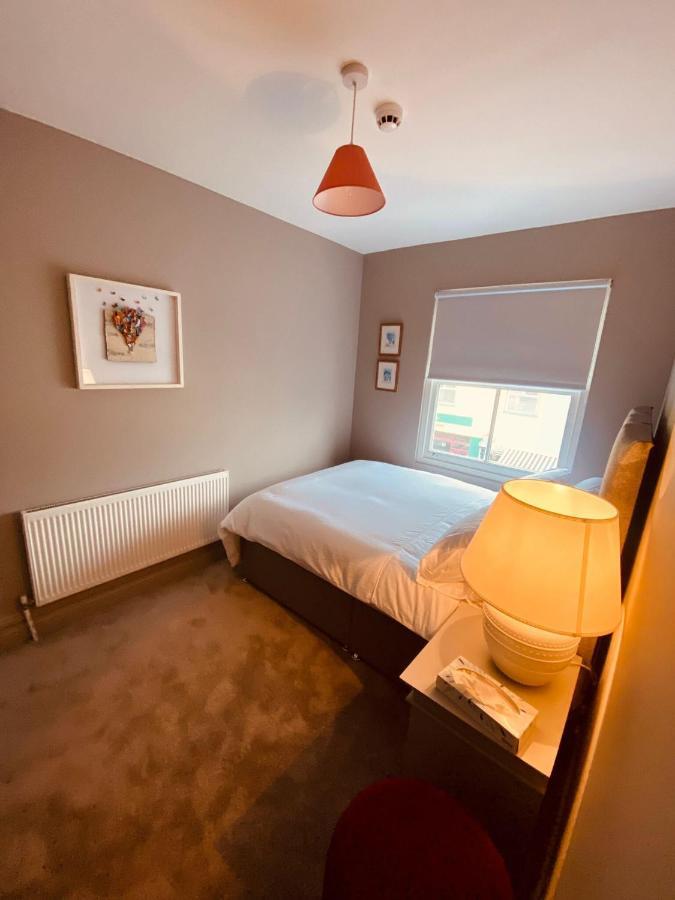 3 Bedroom Luxury Apartment Main Street Cashel  Extérieur photo