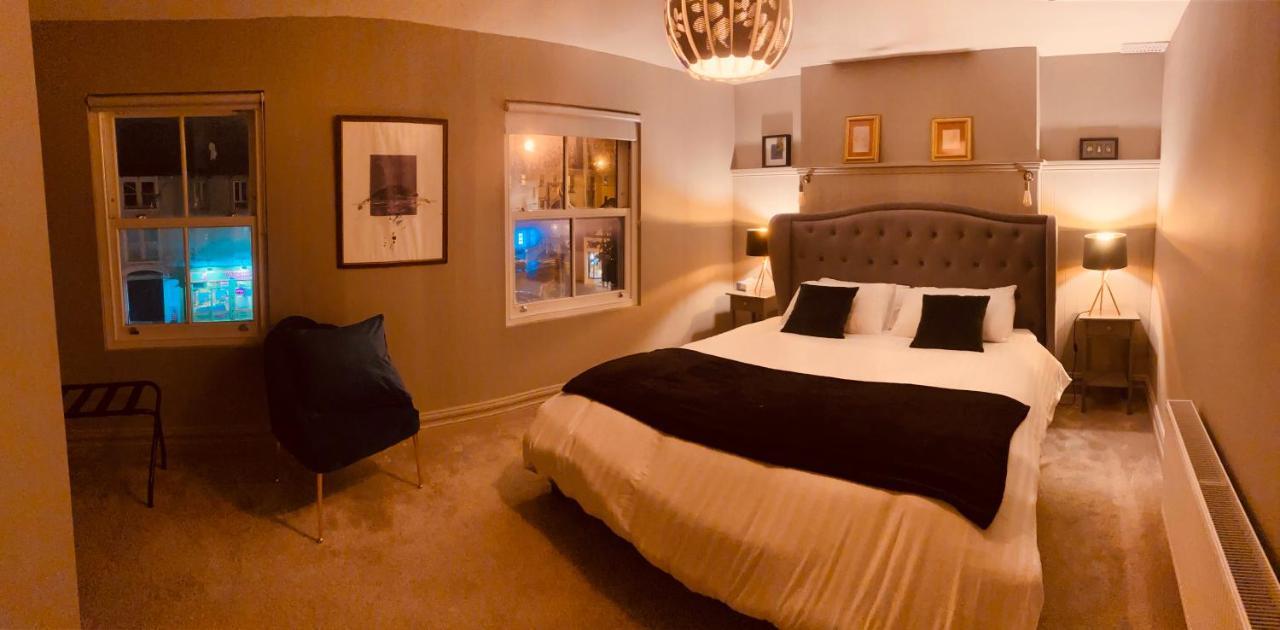 3 Bedroom Luxury Apartment Main Street Cashel  Extérieur photo